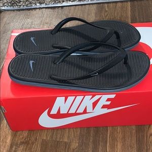 Nike Flip Flop